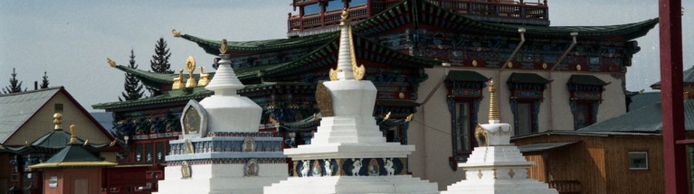 Między Buddą a Wielkim Tengri – szkic historyczny